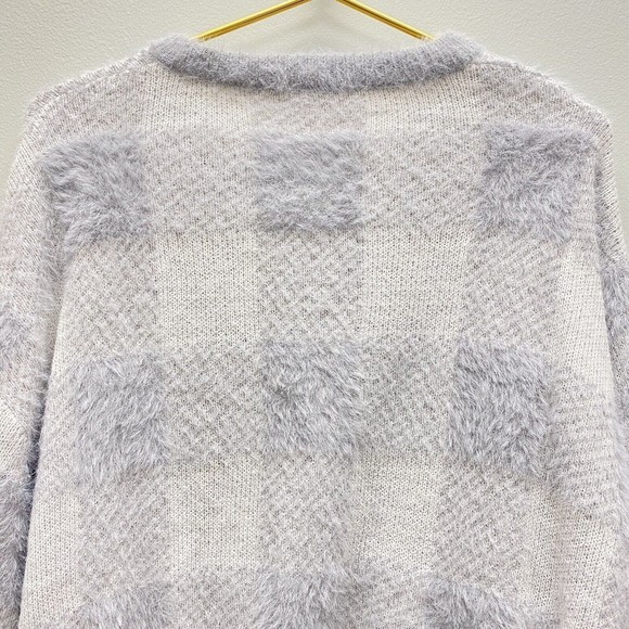 Time and Tru Fuzzy Sweater SIZE XL Light Grey Buffalo Plaid NEW Extra Large Soft - Picture 5 of 9